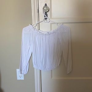 Off the shoulder flowy Brandy Melville top